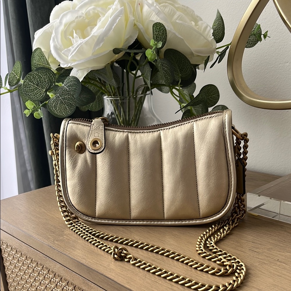 Coach soft gold leather swinger bag